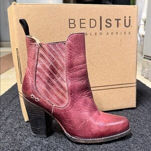 BED|STU Women's Red Leather Heeled Boots
